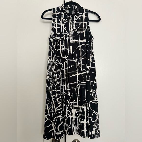Sara Campbell Dresses & Skirts - Sara Campbell Black White Letter Mockneck Sleeveless Dress